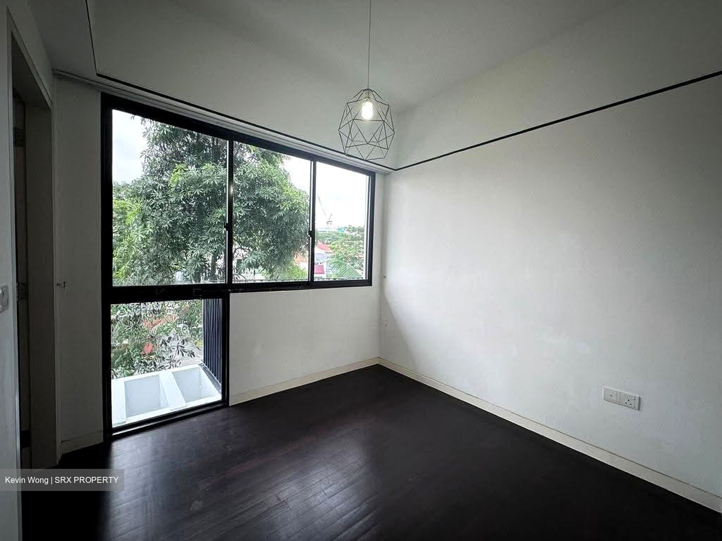 Village @ Pasir Panjang (D5), Condominium #622248301
